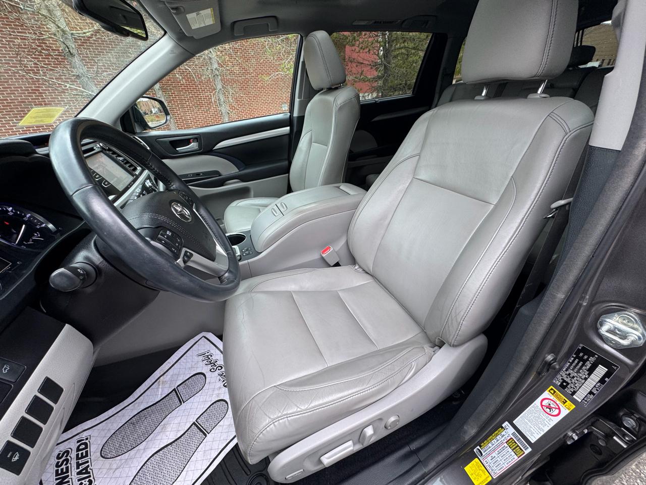 Toyota Highlander  2016