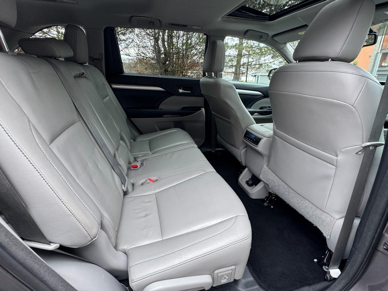 Toyota Highlander  2016