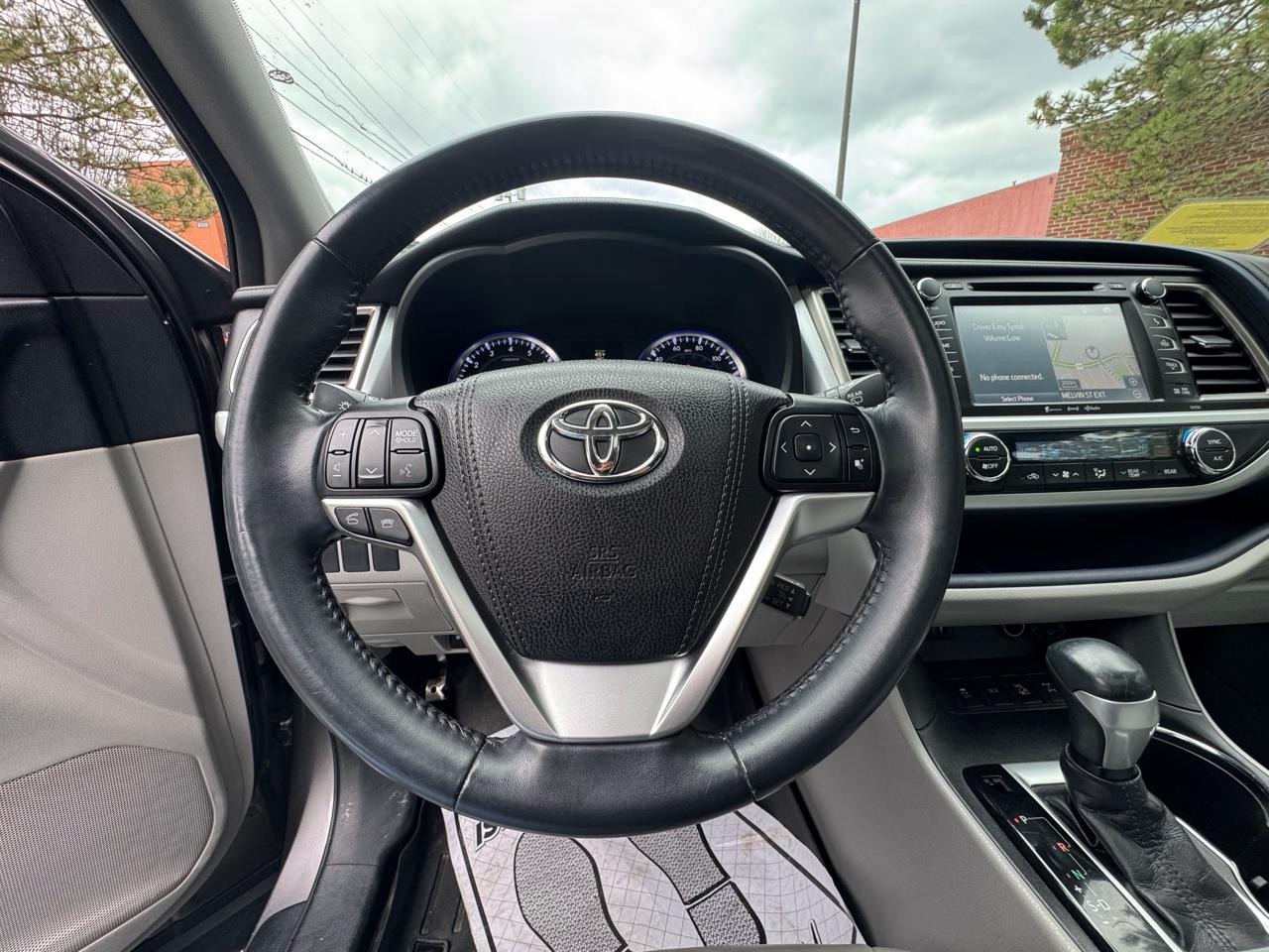 Toyota Highlander  2016