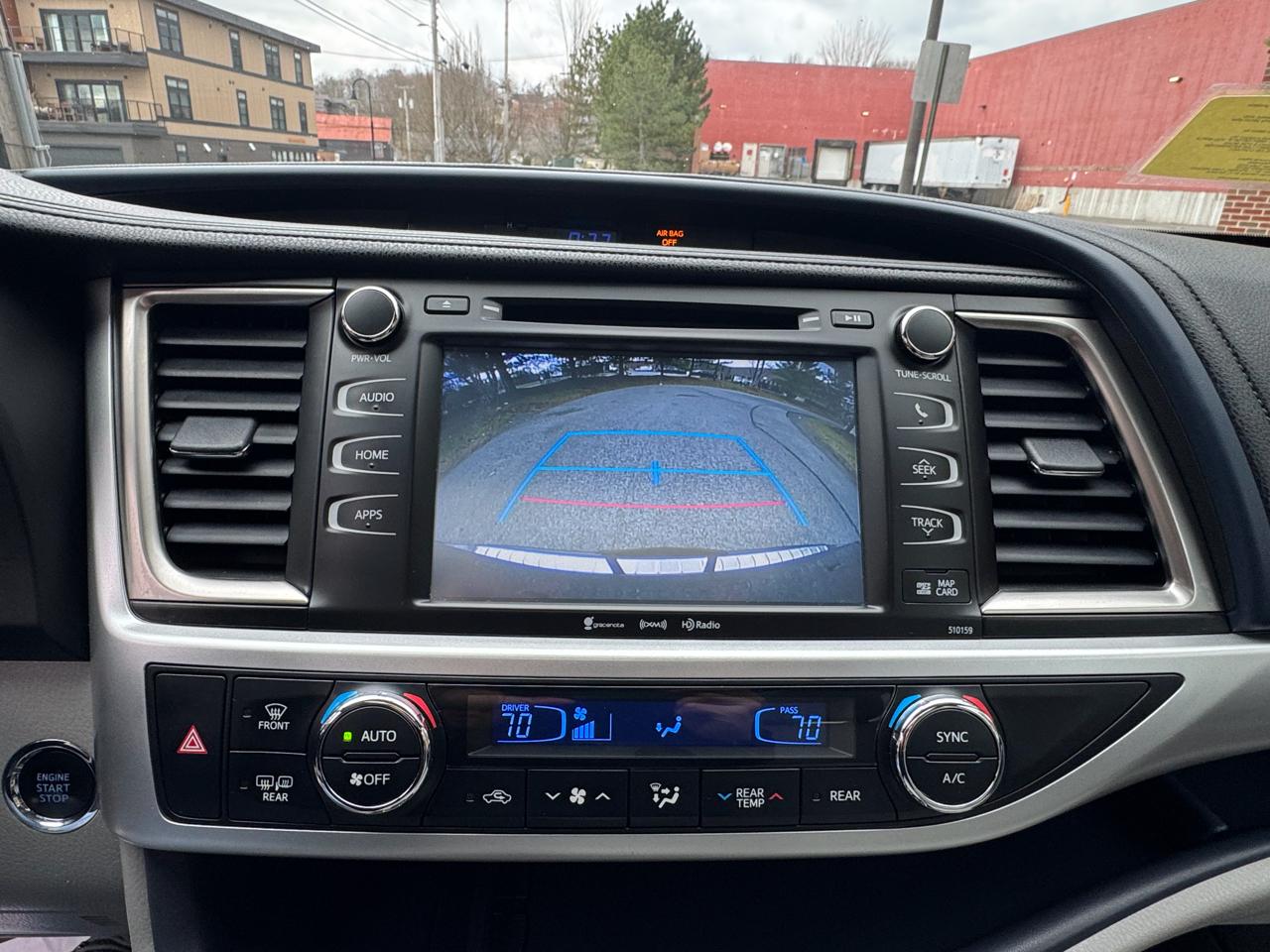 Toyota Highlander  2016