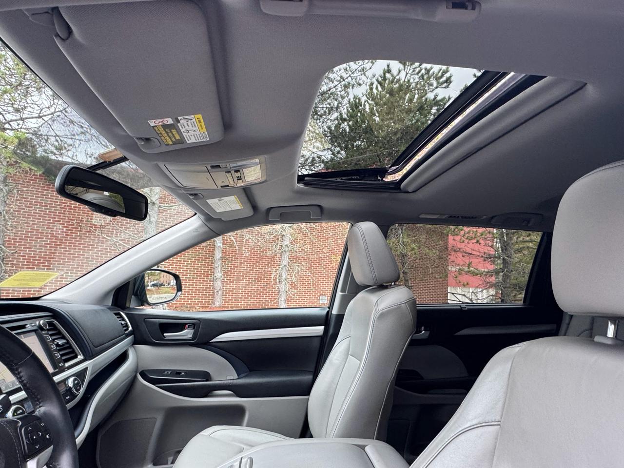 Toyota Highlander  2016