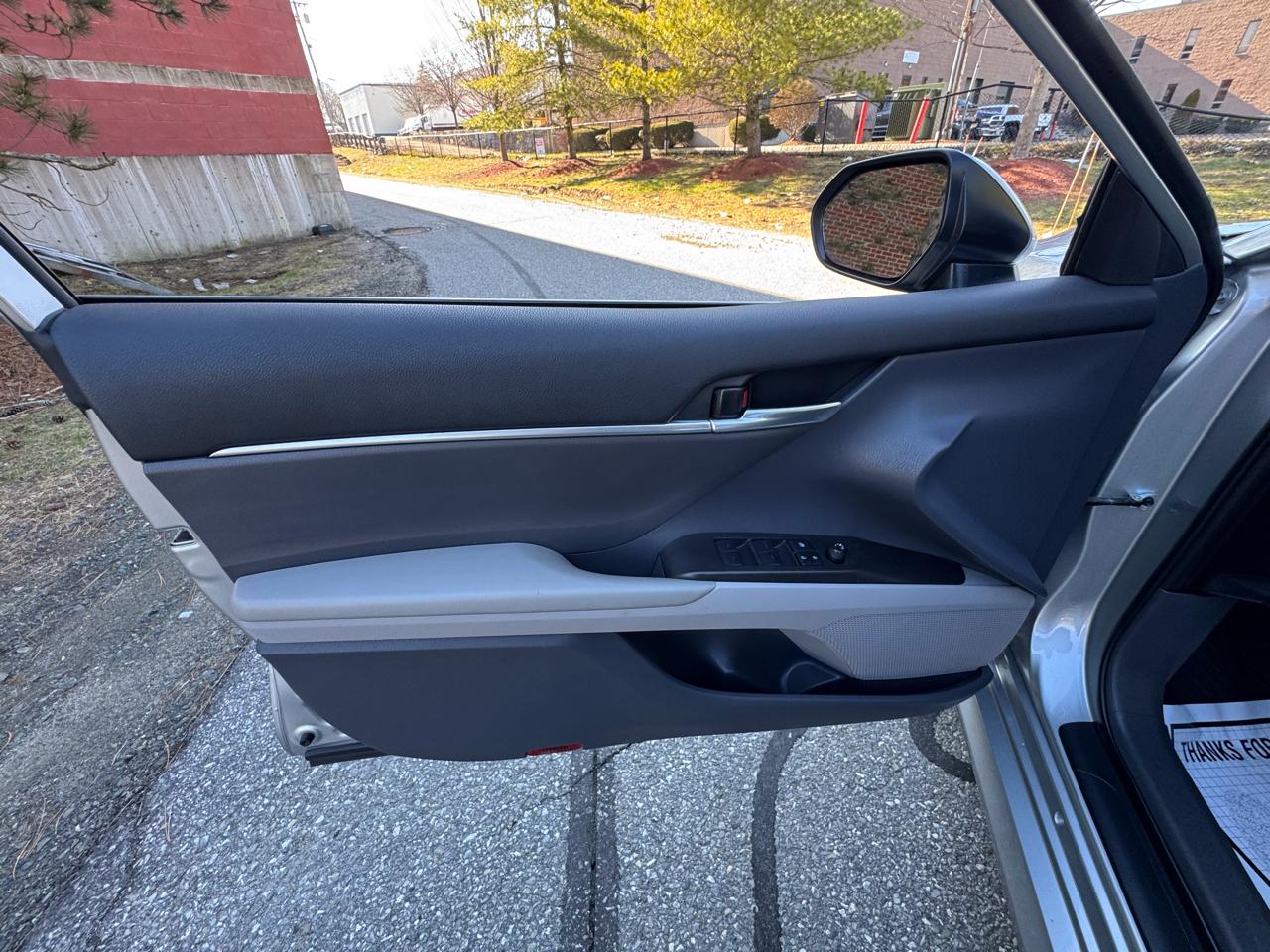 Toyota Camry LE Auto (Natl) 2023