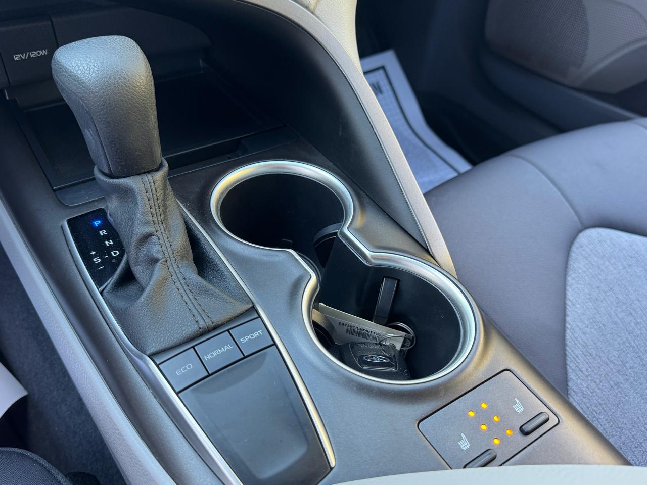 Toyota Camry LE Auto (Natl) 2023