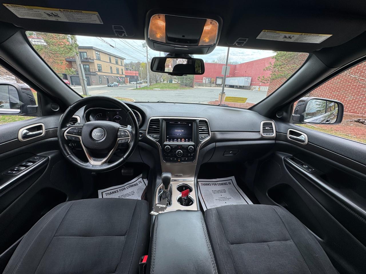 Jeep Grand Cherokee 4WD 4dr Laredo 2016