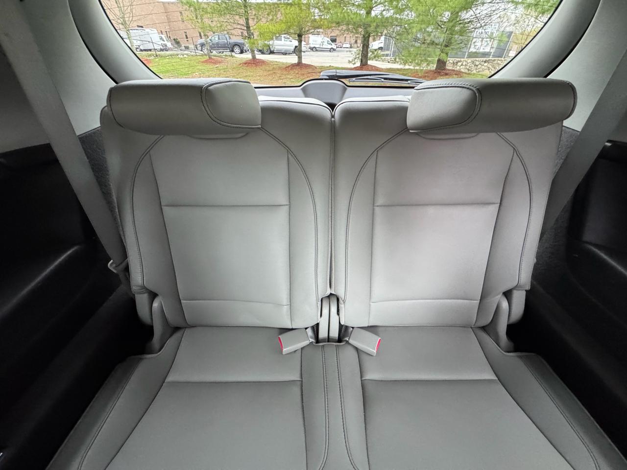 Acura MDX SH-AWD w/Advance Pkg 2017