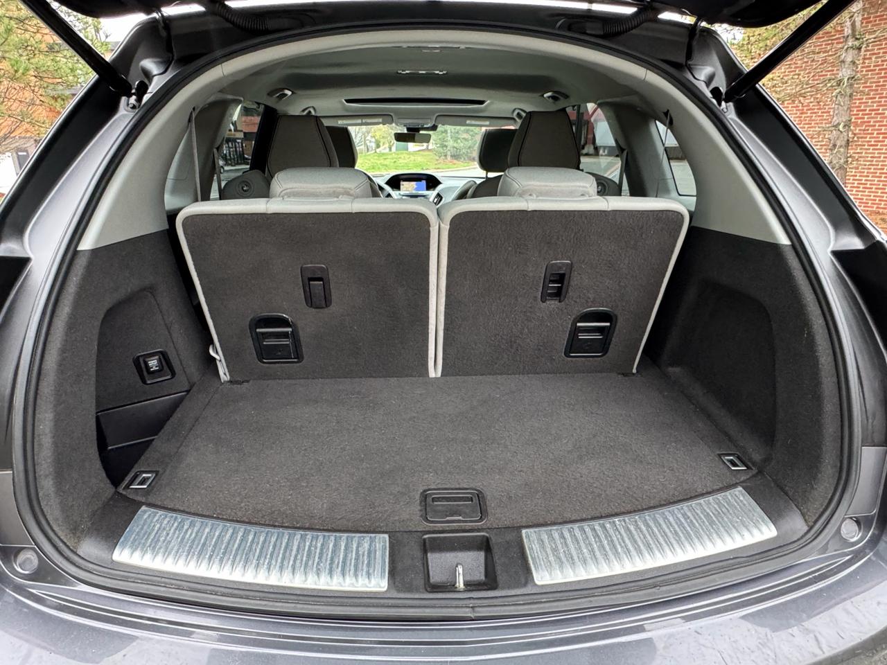 Acura MDX SH-AWD w/Advance Pkg 2017