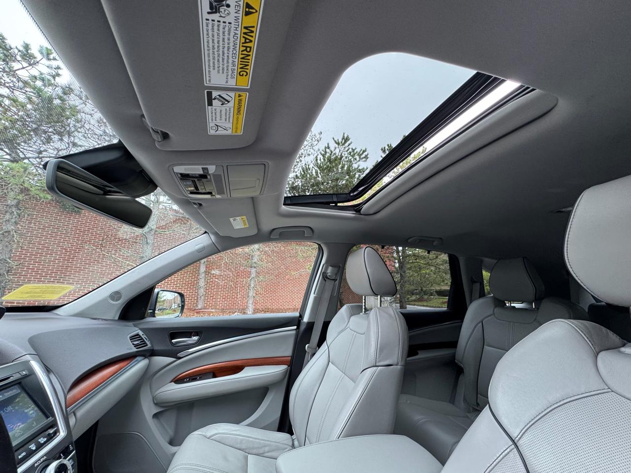 Acura MDX SH-AWD w/Advance Pkg 2017