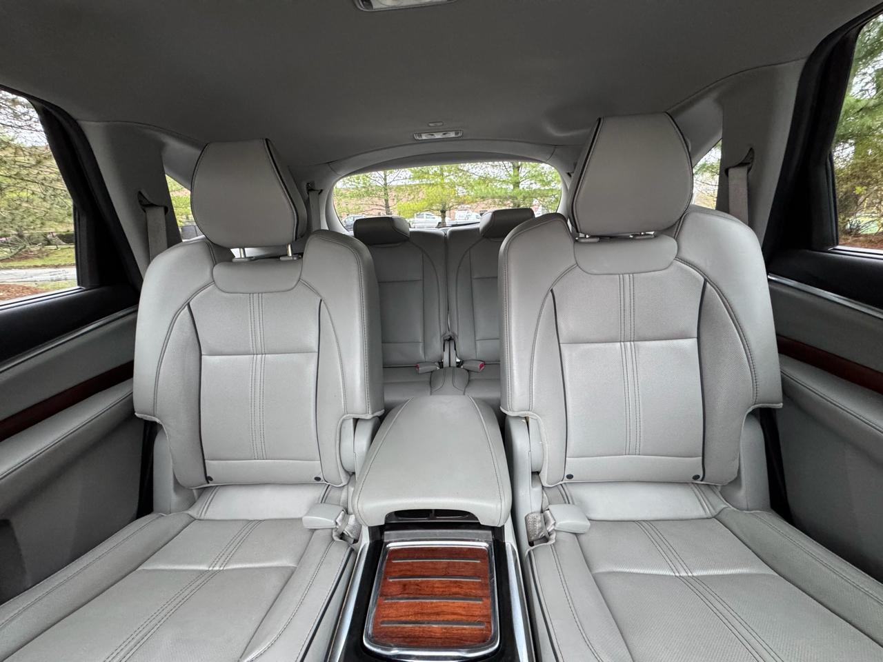 Acura MDX SH-AWD w/Advance Pkg 2017