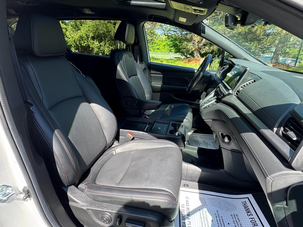 Honda Odyssey Sport-L Auto 2025