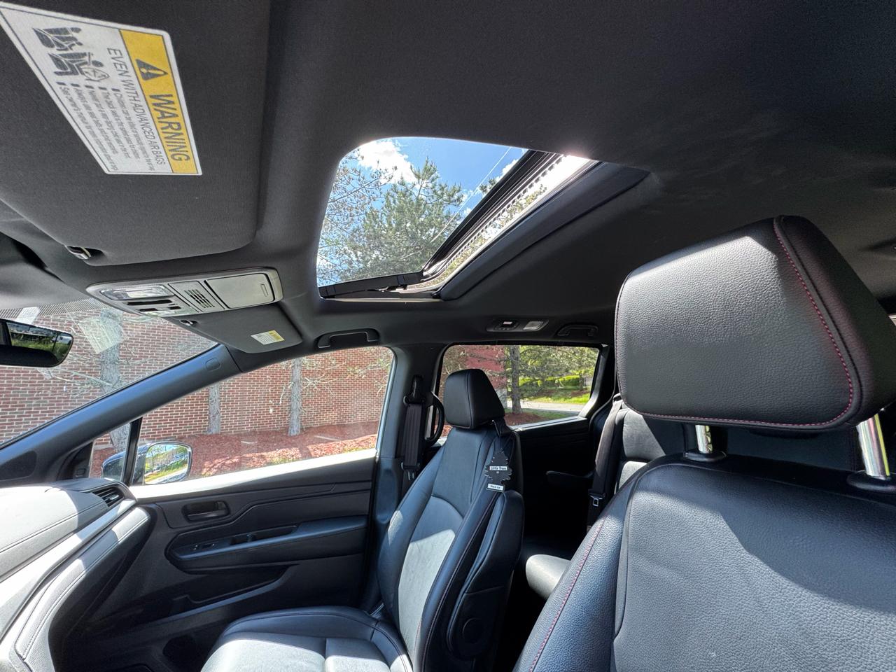 Honda Odyssey Sport-L Auto 2025