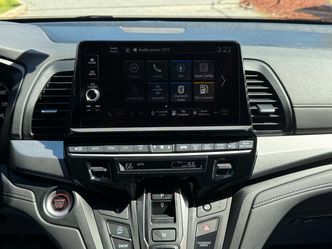 Honda Odyssey Sport-L Auto 2025