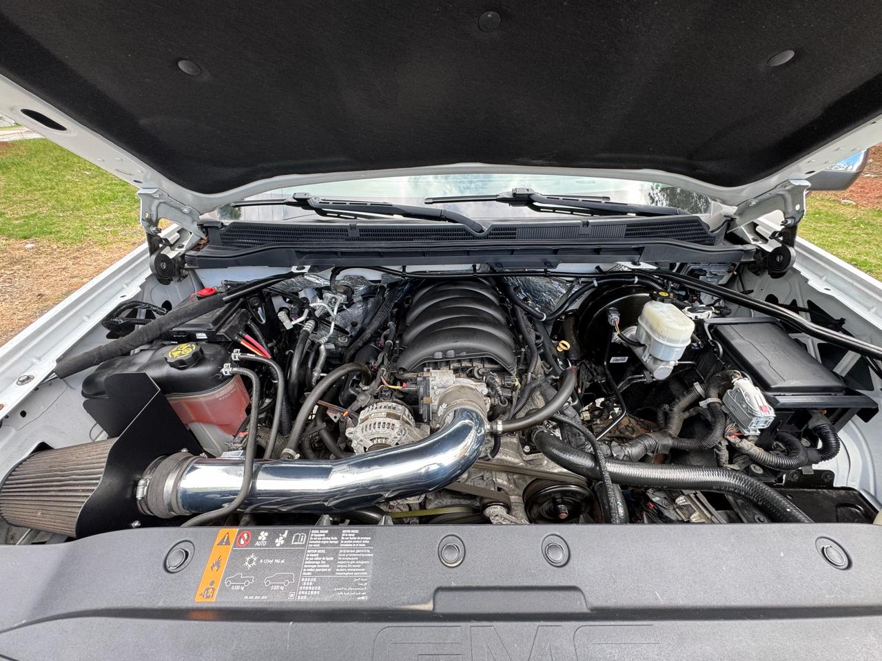 GMC Sierra 1500 4WD Crew Cab 143.5" Denali 2017