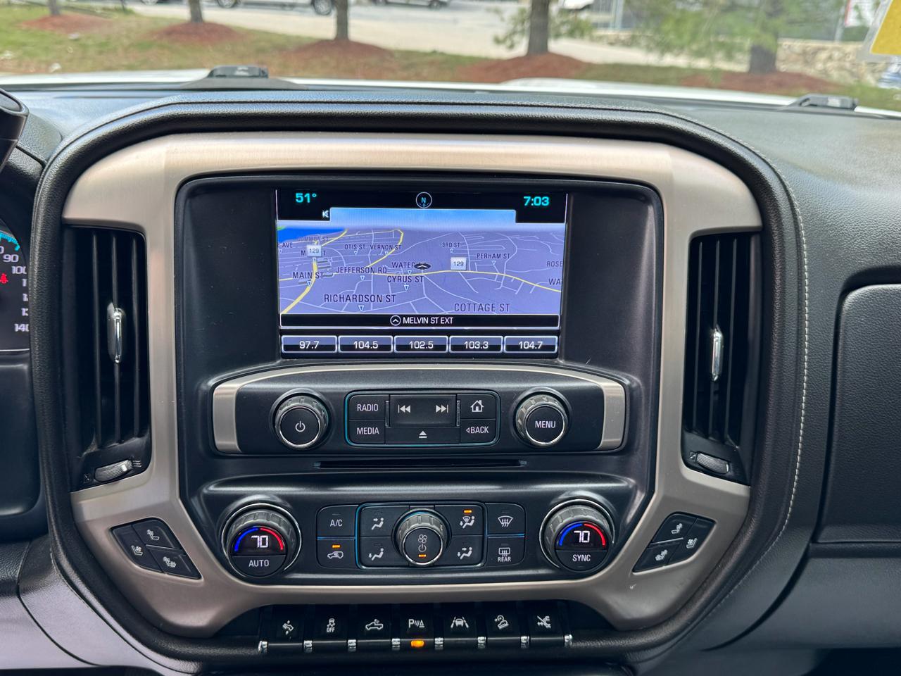 GMC Sierra 1500 4WD Crew Cab 143.5" Denali 2017