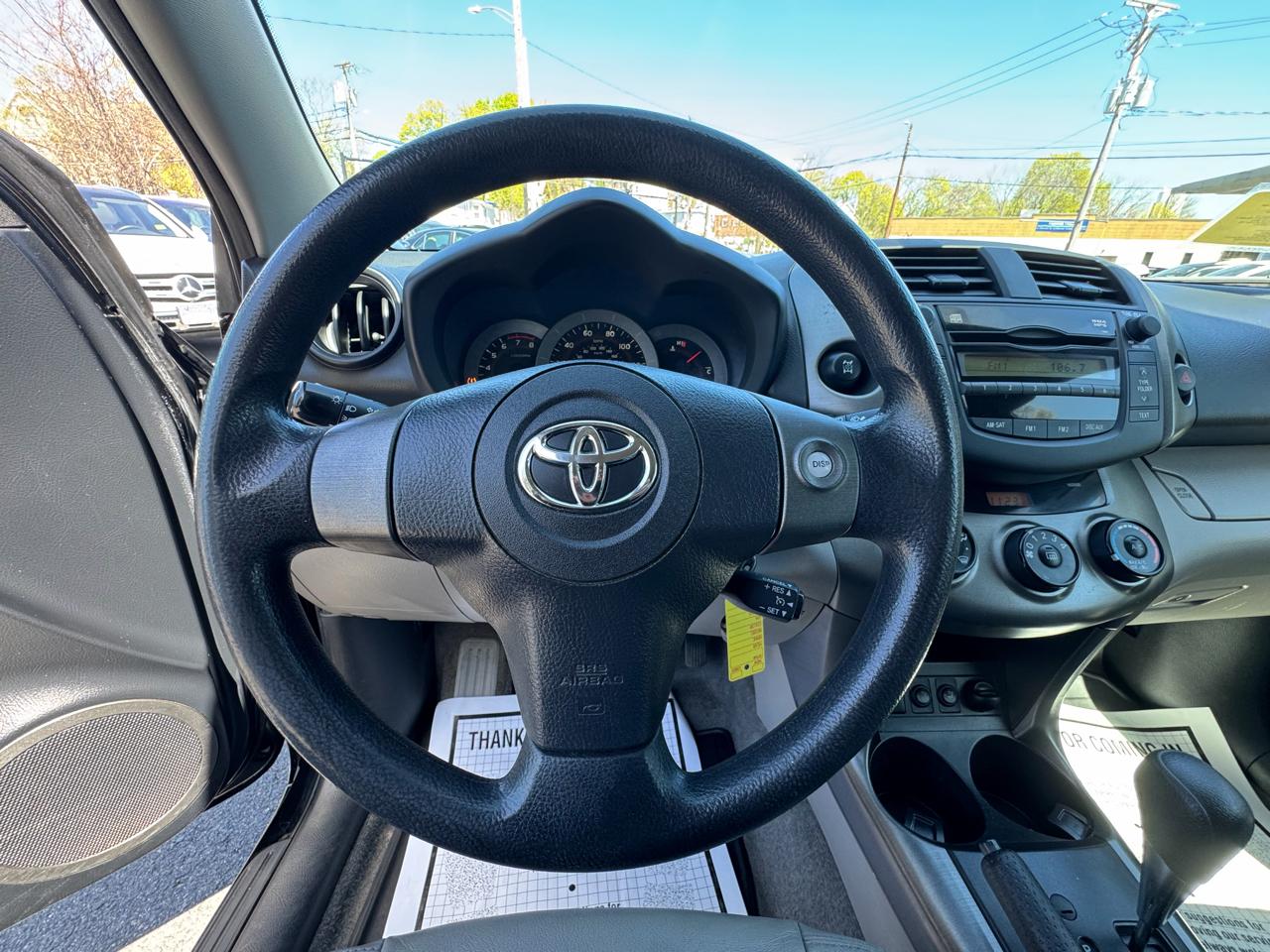 Toyota RAV4 4WD 4dr 4-cyl 4-Spd AT (Natl) 2009