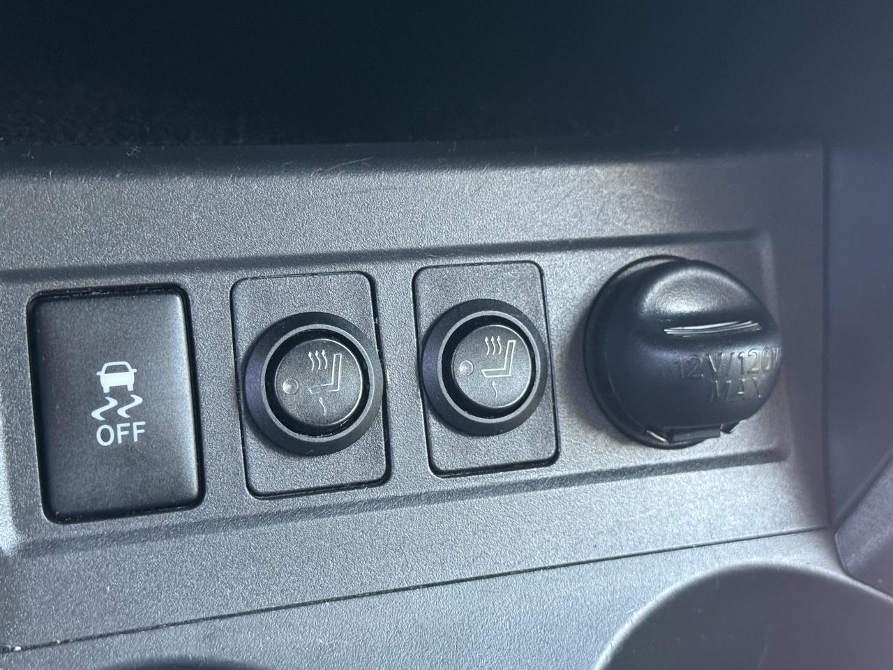 Toyota RAV4 4WD 4dr 4-cyl 4-Spd AT (Natl) 2009