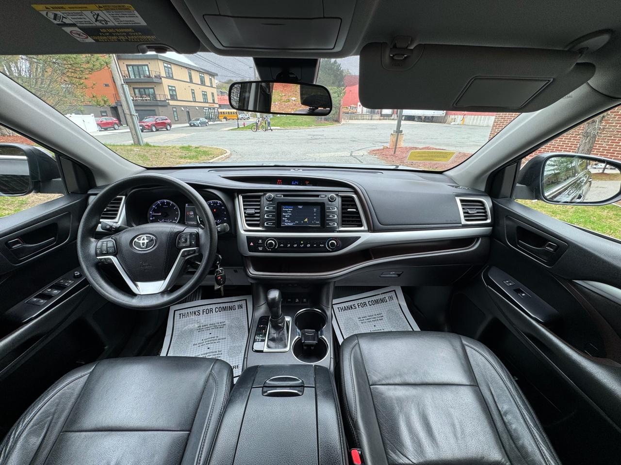 Toyota Highlander 4dr V6 4WD w/3rd Row (Natl) 2018