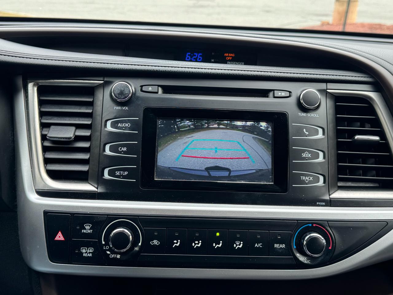 Toyota Highlander 4dr V6 4WD w/3rd Row (Natl) 2018