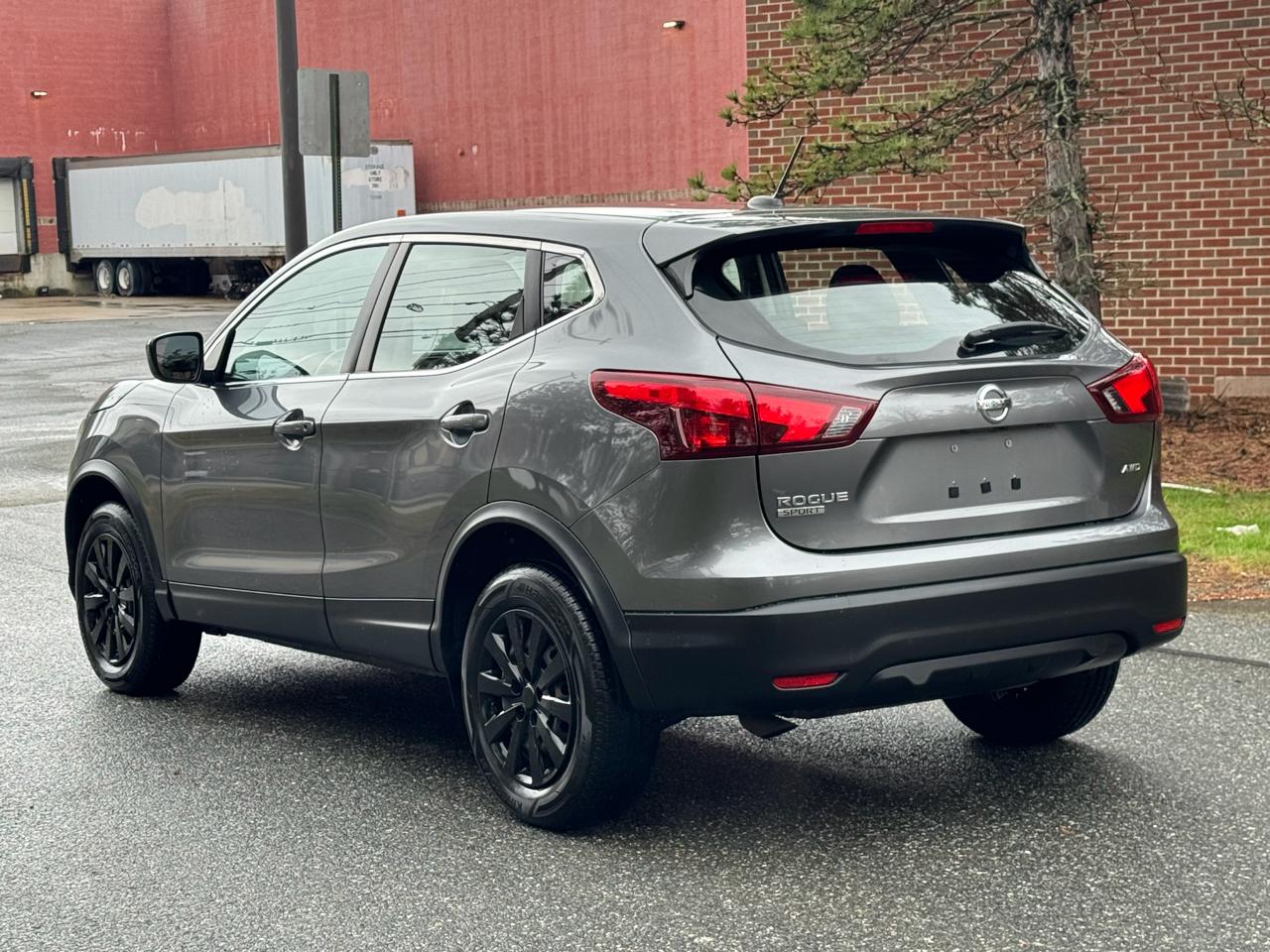 Nissan Rogue Sport  2019