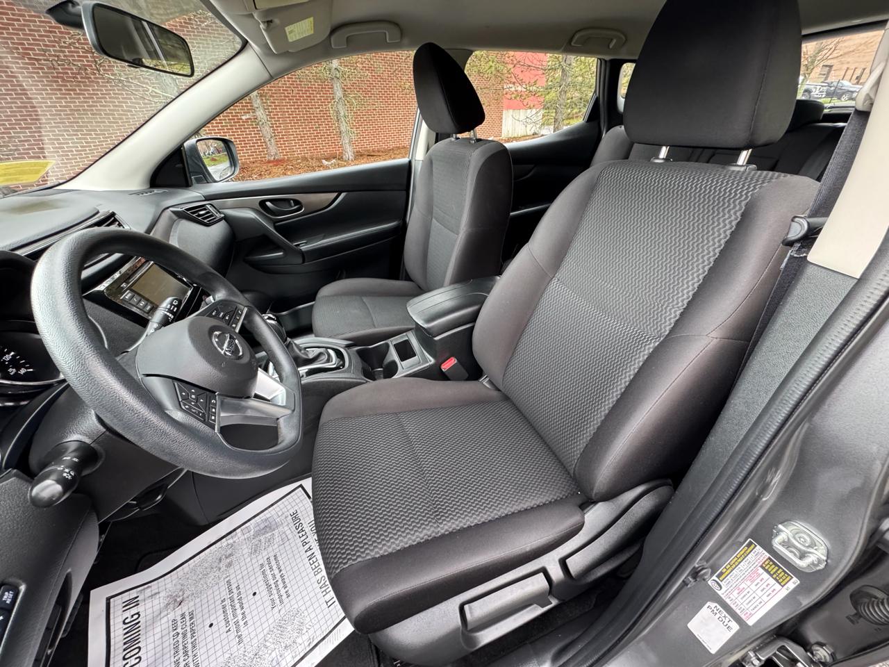 Nissan Rogue Sport  2019