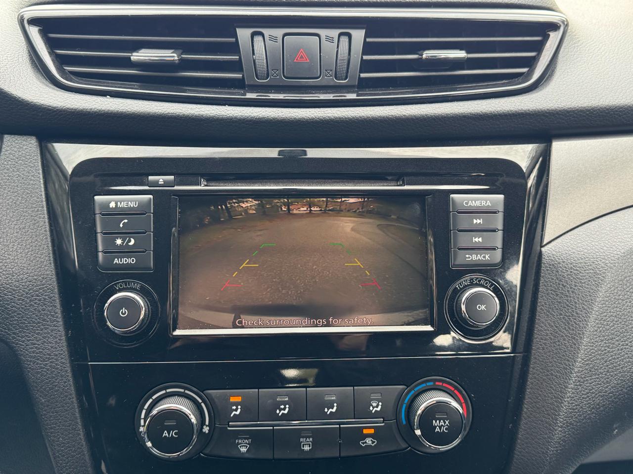 Nissan Rogue Sport  2019