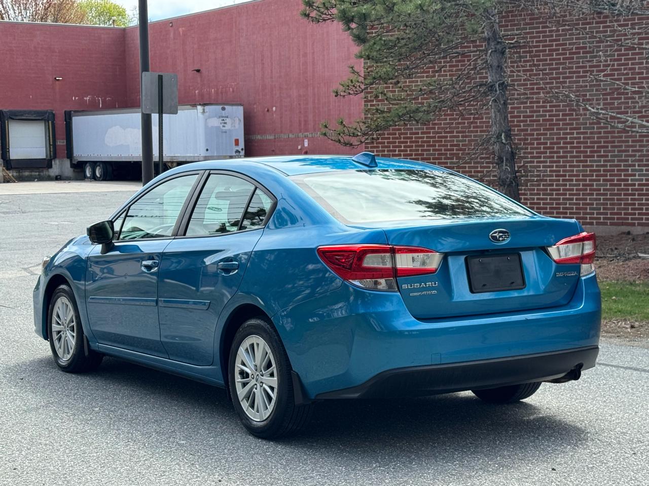 Subaru Impreza 2.0i Premium 4-door CVT 2018