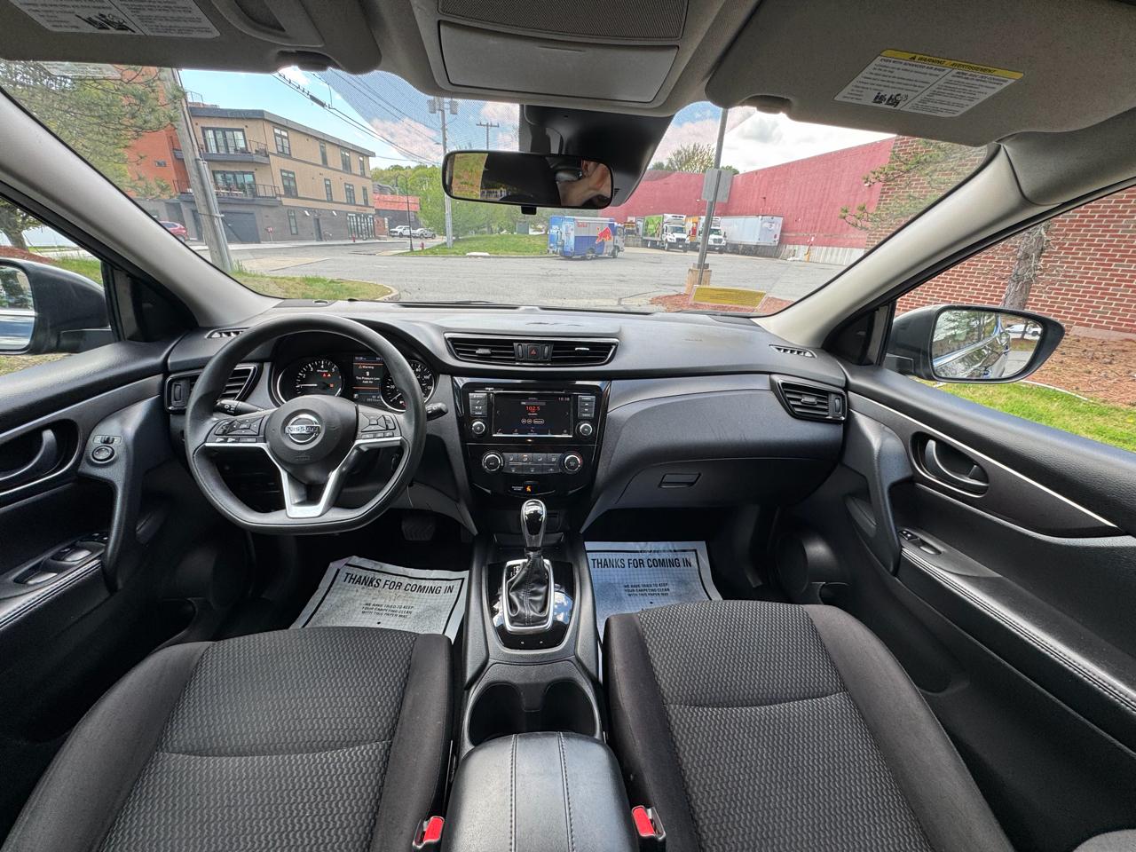 Nissan Rogue Sport  2020