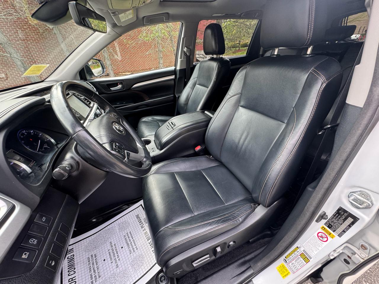 Toyota Highlander XLE V6 AWD (Natl) 2018