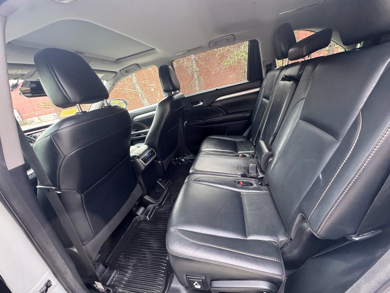 Toyota Highlander XLE V6 AWD (Natl) 2018