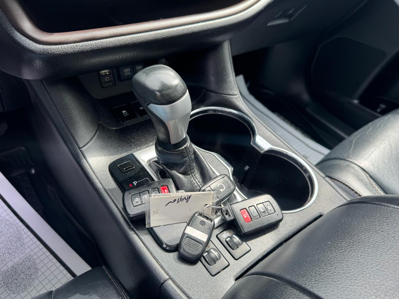 Toyota Highlander XLE V6 AWD (Natl) 2018