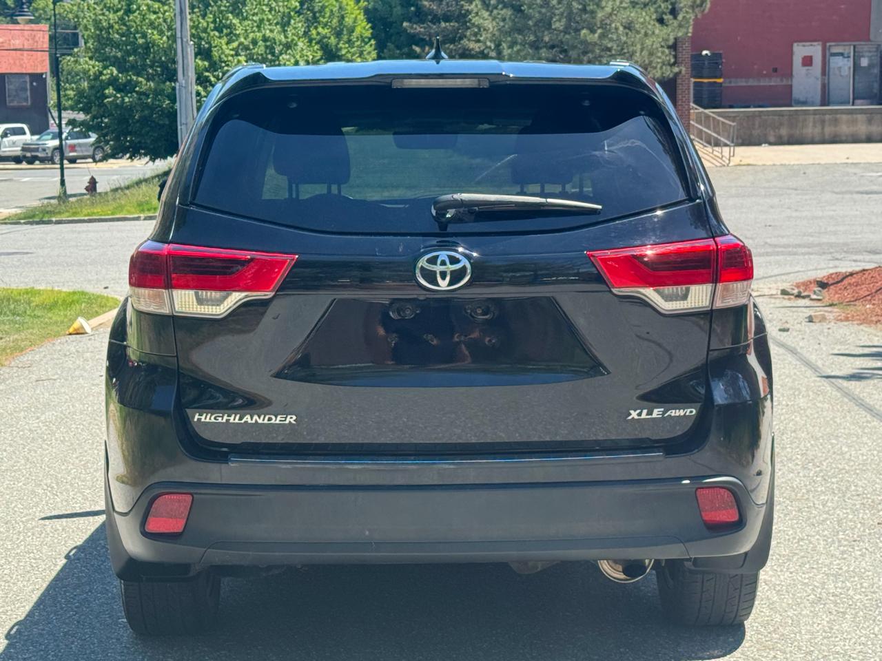 Toyota Highlander  2017