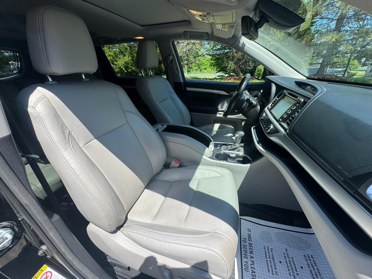 Toyota Highlander  2017