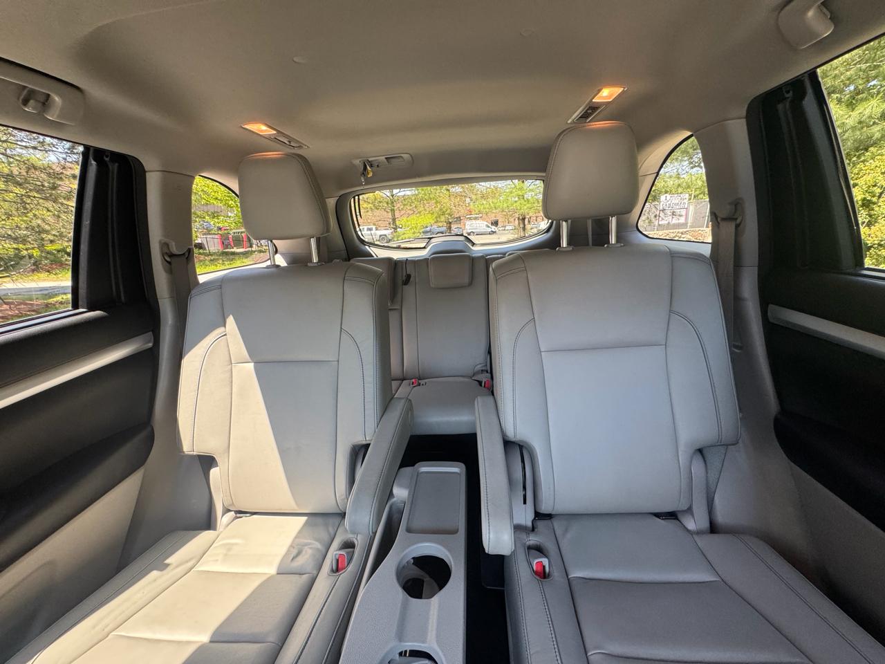 Toyota Highlander  2017