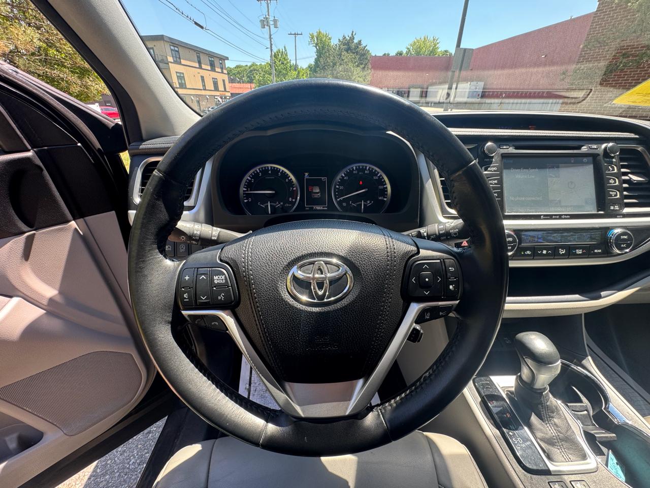 Toyota Highlander  2017