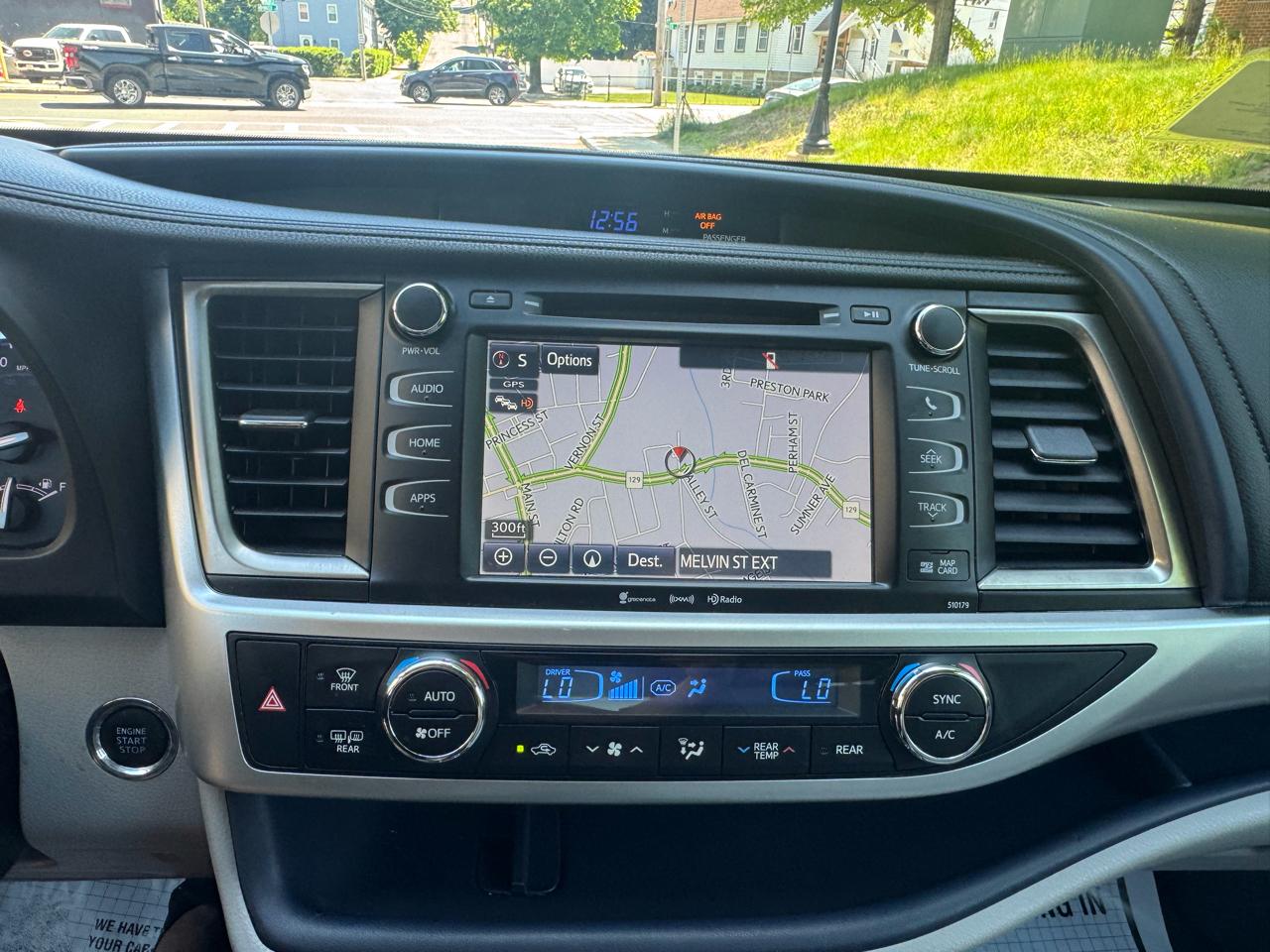 Toyota Highlander  2017