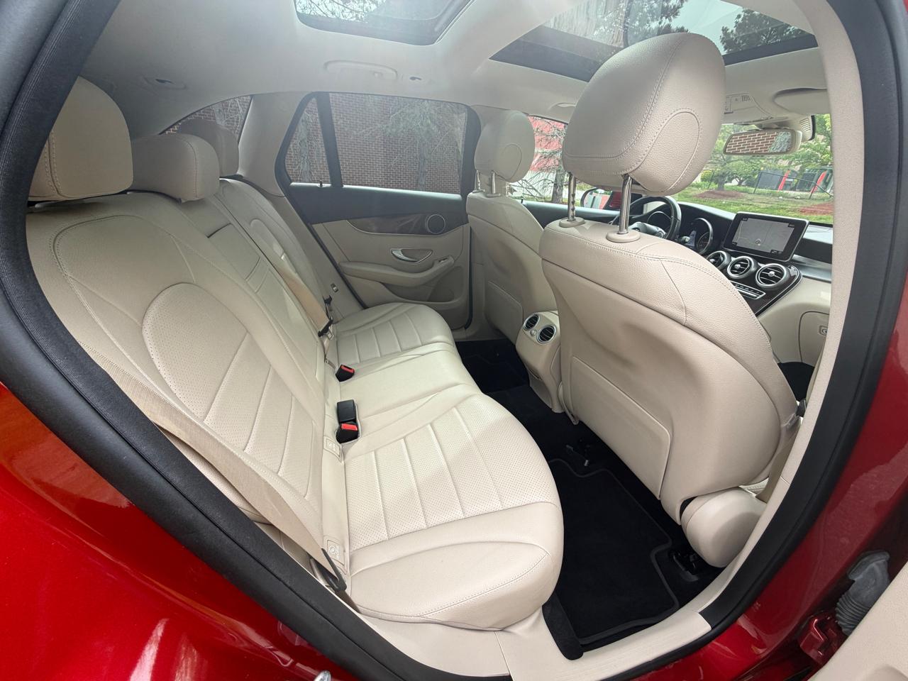 Mercedes-Benz GLC  2018