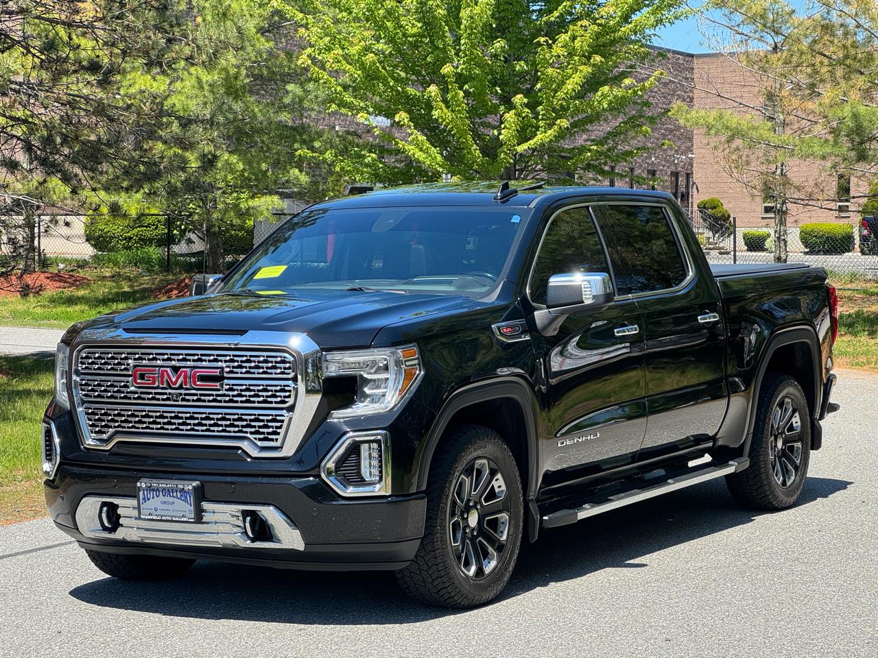 GMC Sierra 1500 4WD Crew Cab 147" Denali 2019