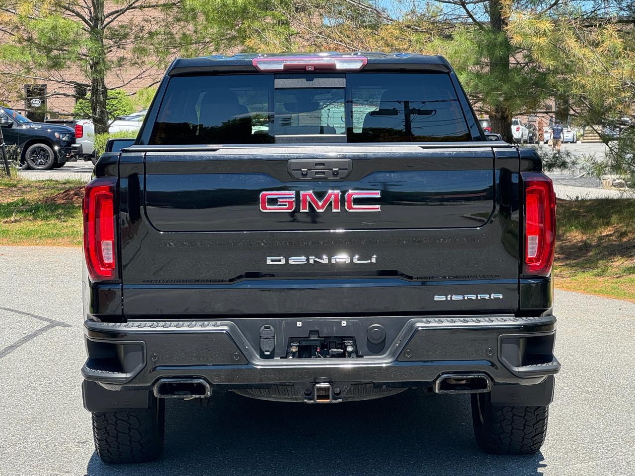 GMC Sierra 1500 4WD Crew Cab 147" Denali 2019