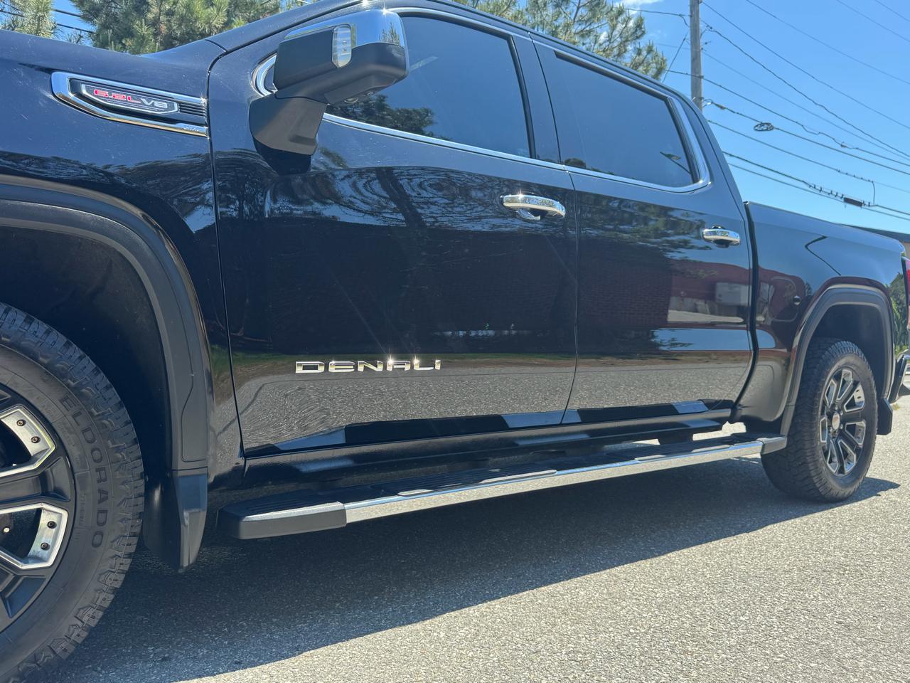 GMC Sierra 1500 4WD Crew Cab 147" Denali 2019