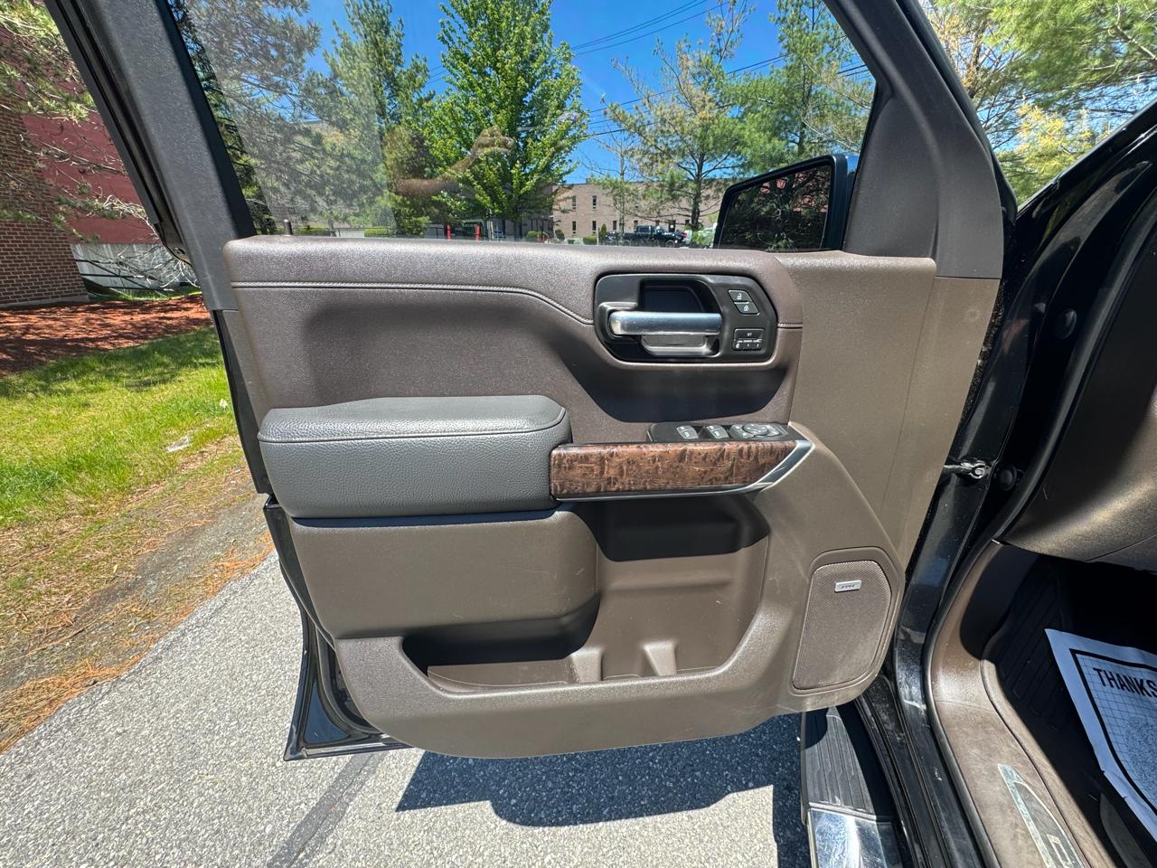 GMC Sierra 1500 4WD Crew Cab 147" Denali 2019