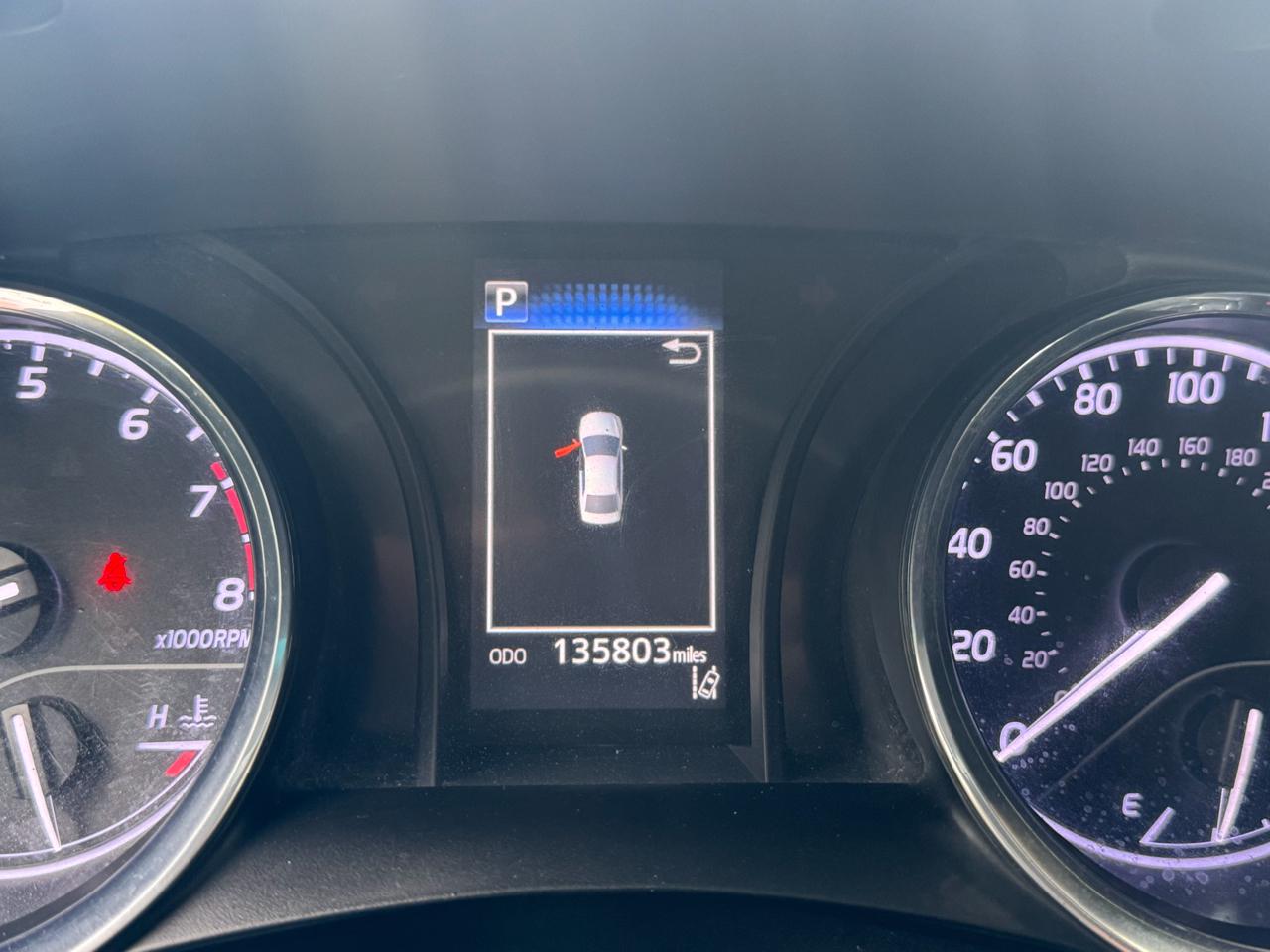 Toyota Camry SE Auto (Natl) 2020