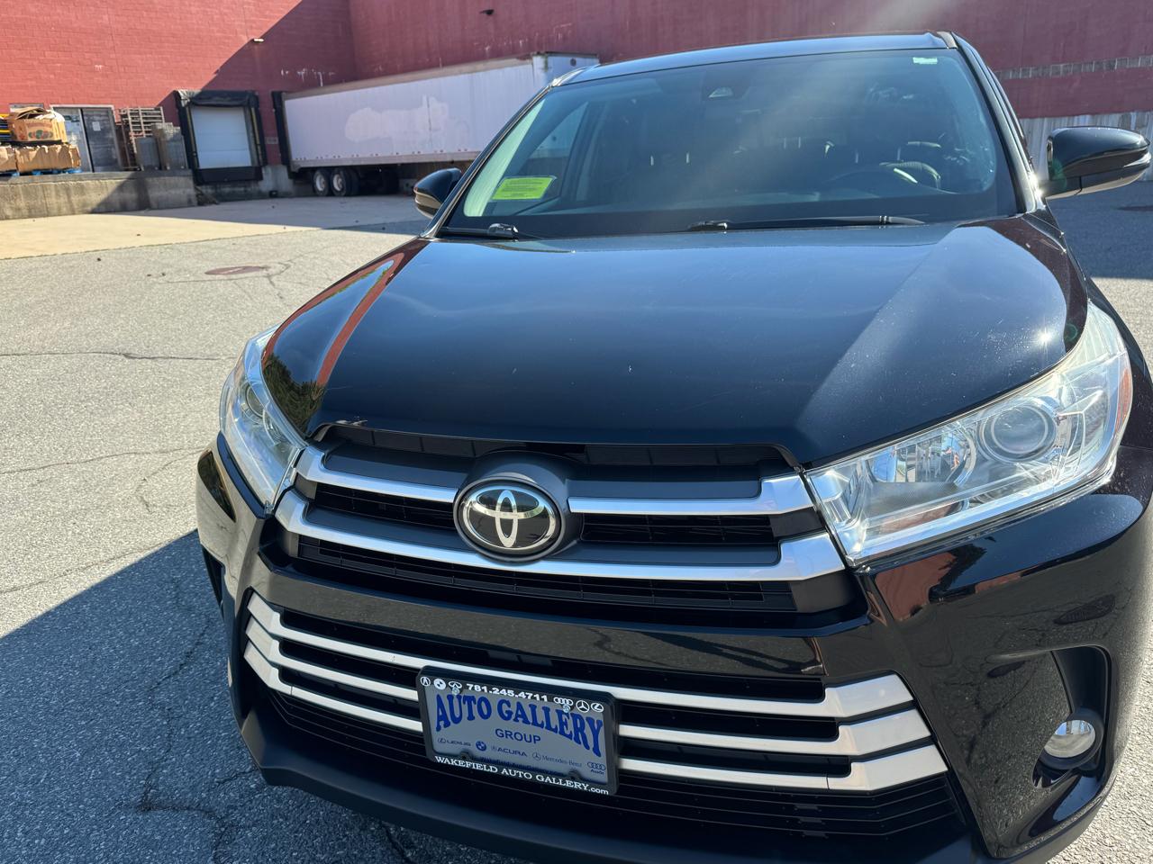 Toyota Highlander  2019