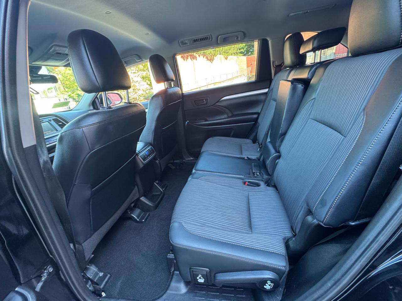 Toyota Highlander  2019