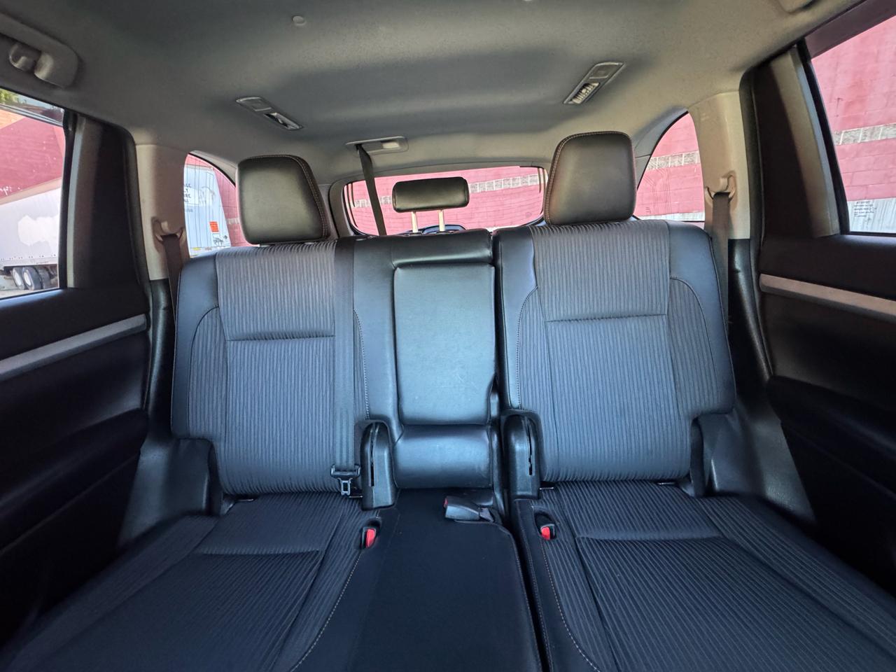 Toyota Highlander  2019