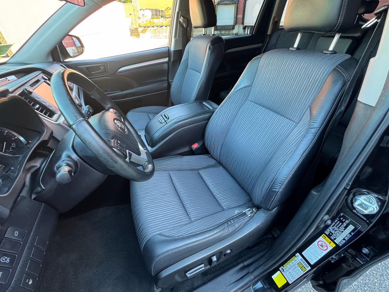Toyota Highlander  2019