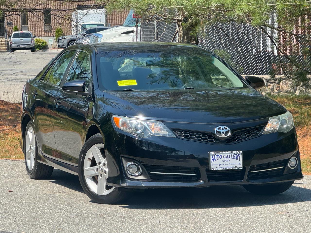 Toyota Camry 2014.5 4dr Sdn I4 Auto SE Sport (Natl) 2014