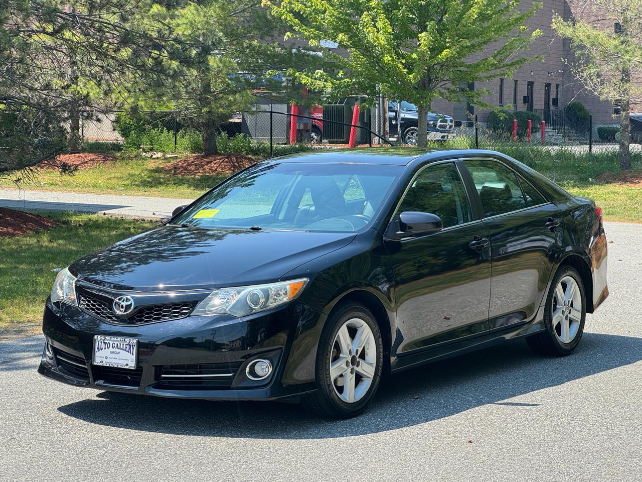 Toyota Camry 2014.5 4dr Sdn I4 Auto SE Sport (Natl) 2014