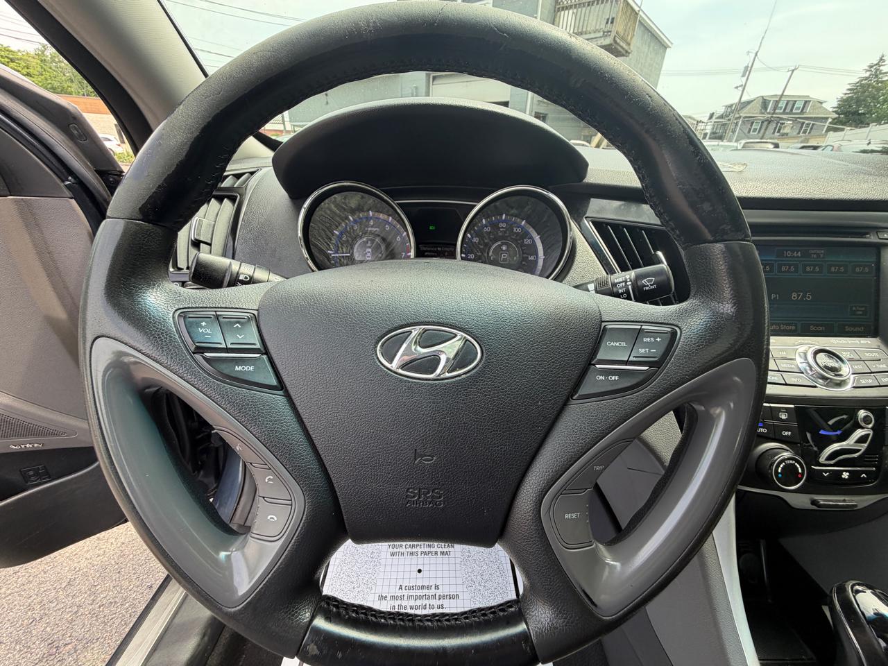 Hyundai Sonata 4dr Sdn 2.4L Auto Limited PZEV 2013