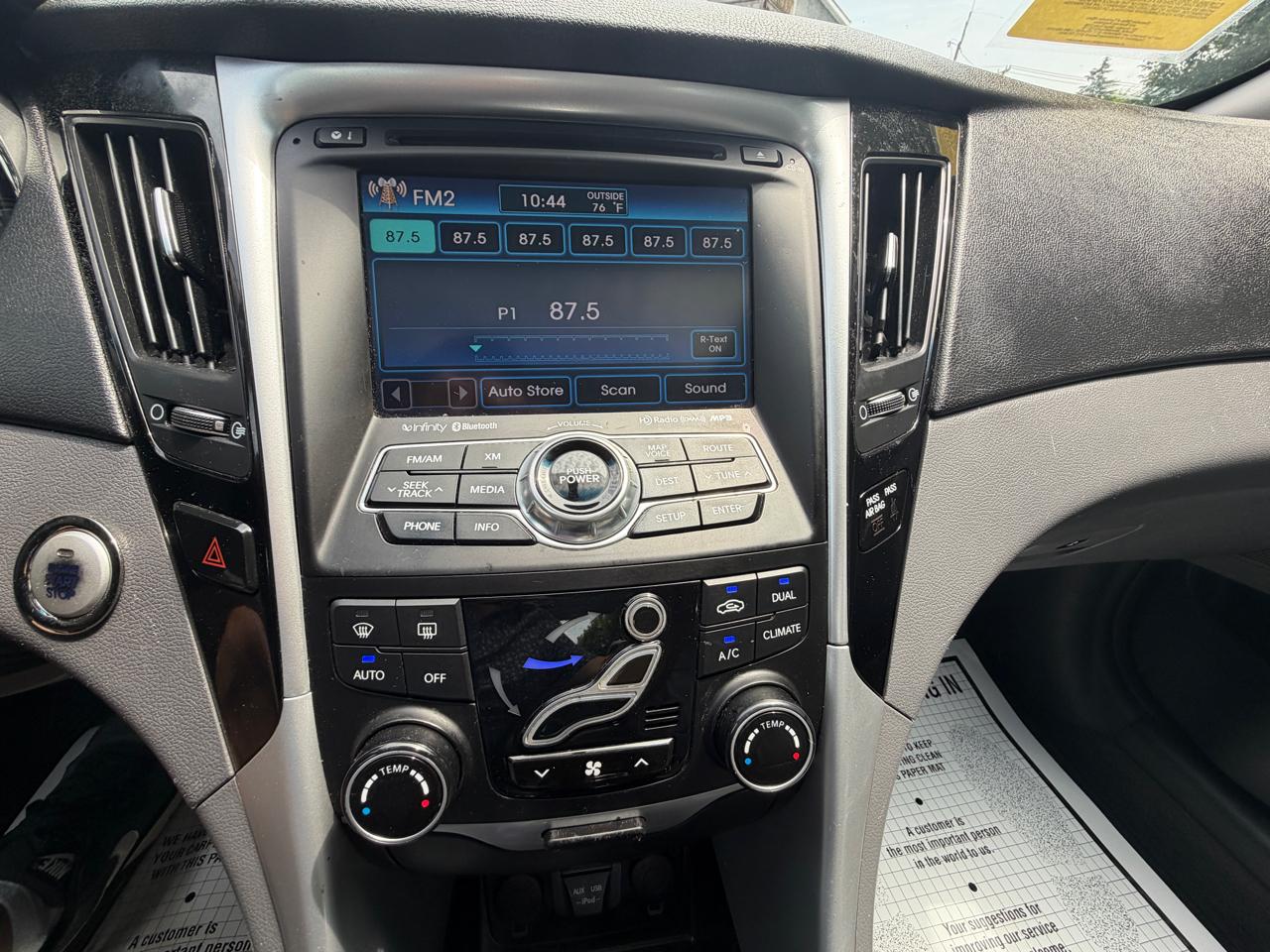 Hyundai Sonata 4dr Sdn 2.4L Auto Limited PZEV 2013