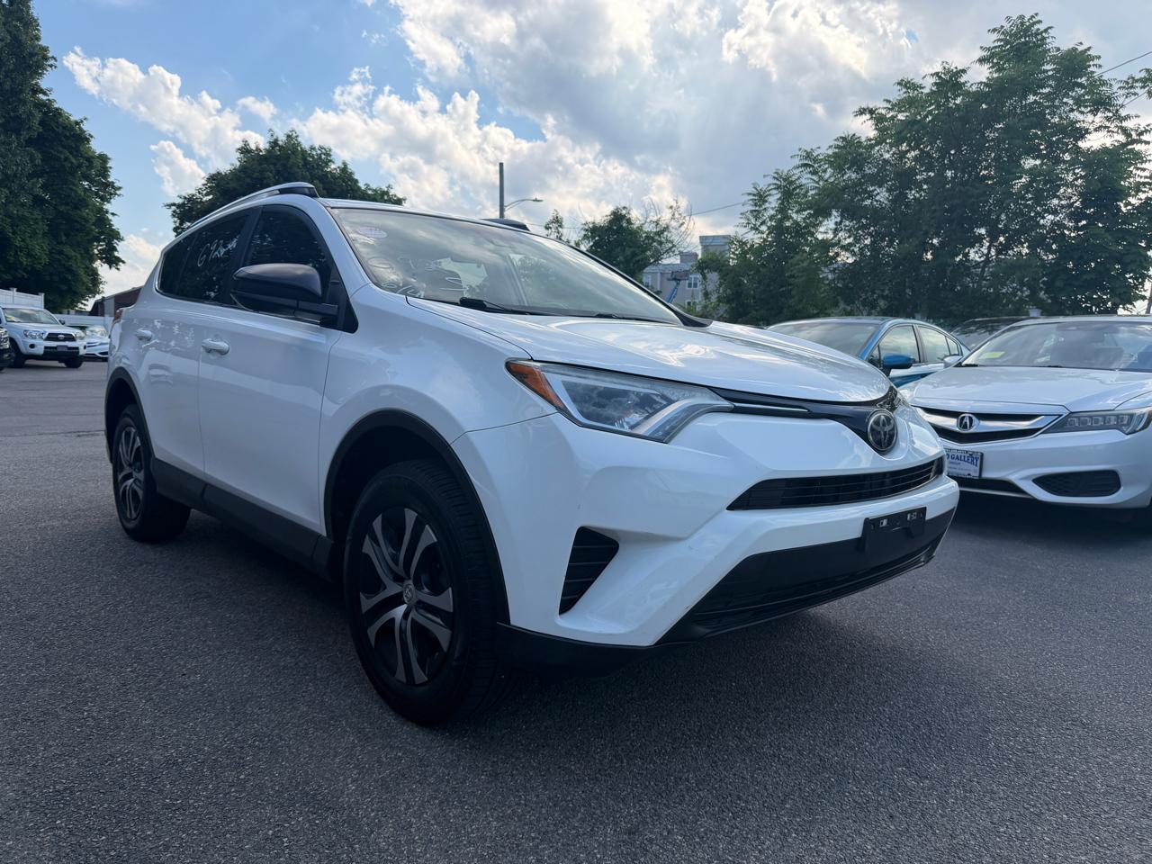 Toyota RAV4  2017