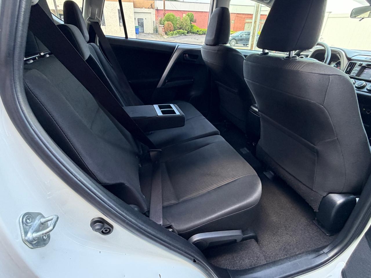 Toyota RAV4  2017